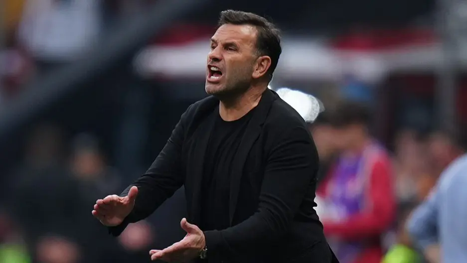 Galatasaray'da Okan Buruk'tan Şok Karar: 7 Oyuncu Satış Listesinde