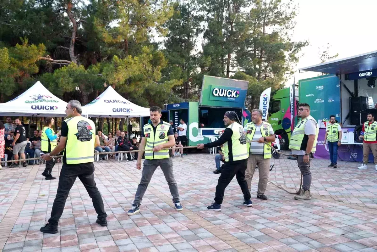 Antalya'da Motosiklet Tutkunları Festivalde Buluştu