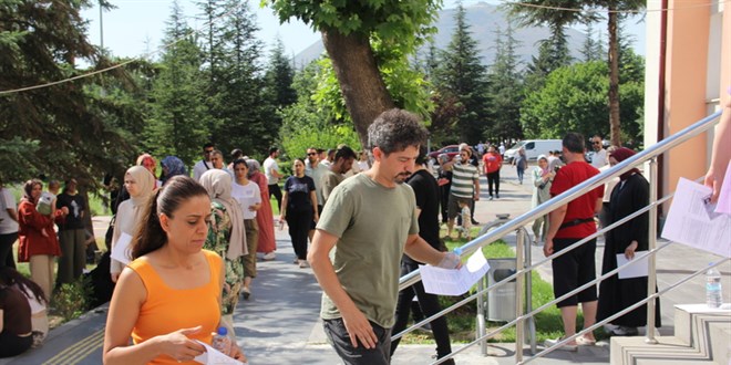 MEB Akademi Giriş Sınavı İkinci Oturumu Tamamlandı