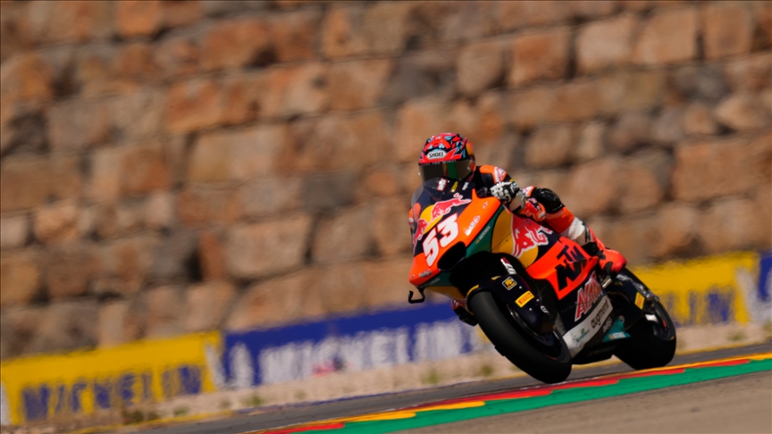 Deniz Öncü Almanya'da Moto2 Şampiyonu Oldu