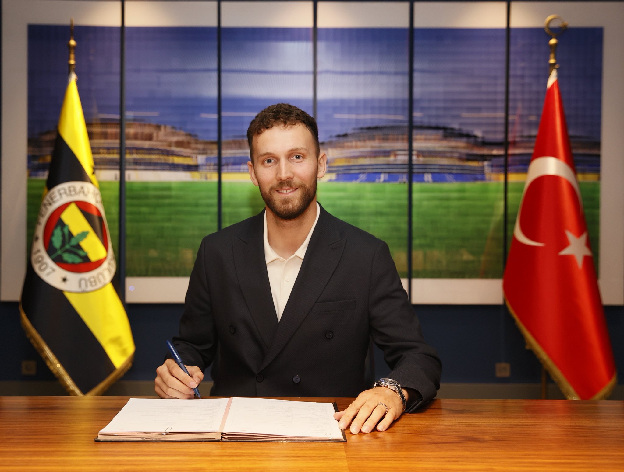 Fenerbahçe, Tarık Çetin ile Anlaşmaya Vardı: 6 Yıl Sonra Geri Dönüş