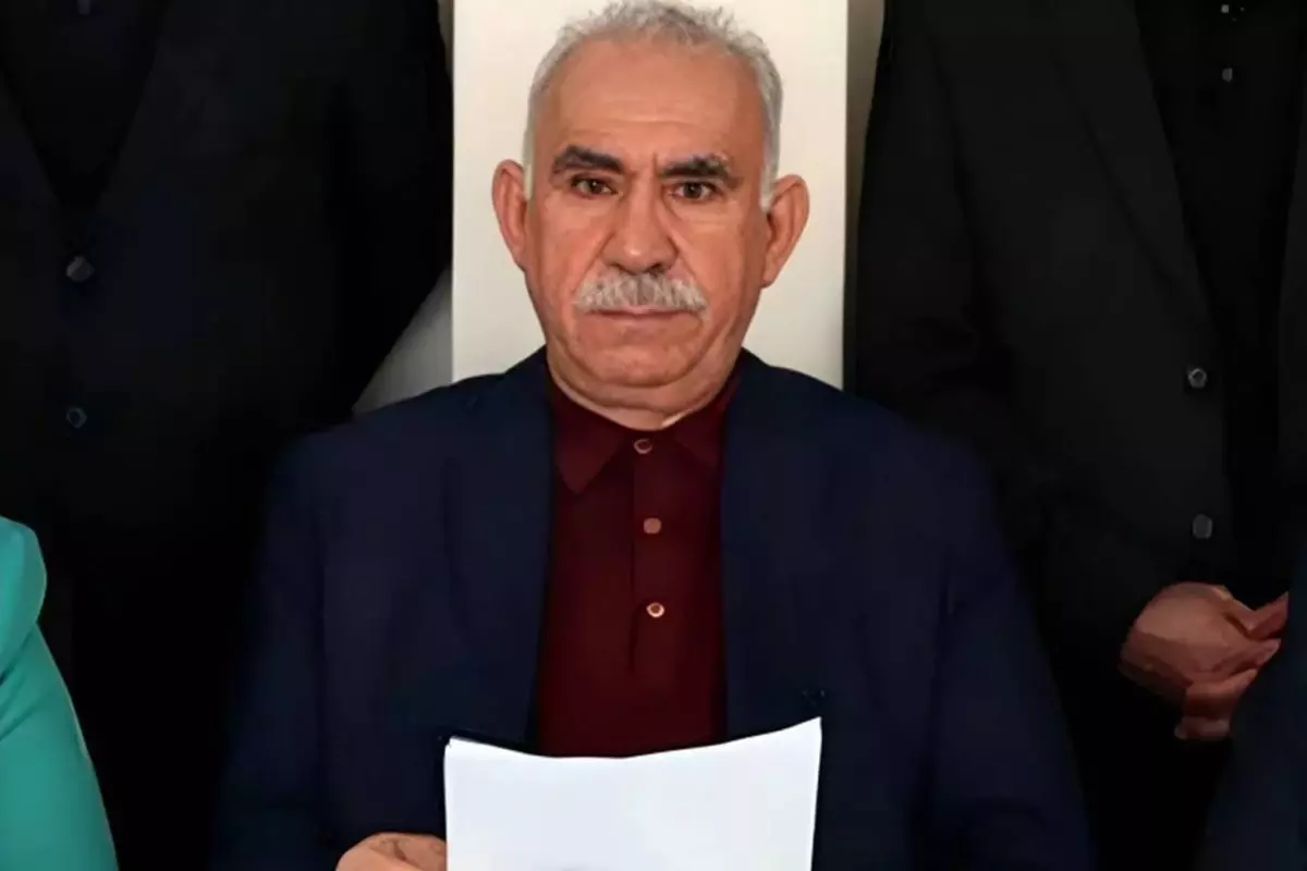 Öcalan'dan İmralı Heyeti'ne İstek: Çalışma ve İletişim Şartlarının İyileştirilmesi