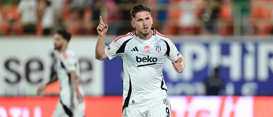 Semih Kılıçsoyun Beşiktaş'tan Cagliari'ye Transferi Resmileşiyor
