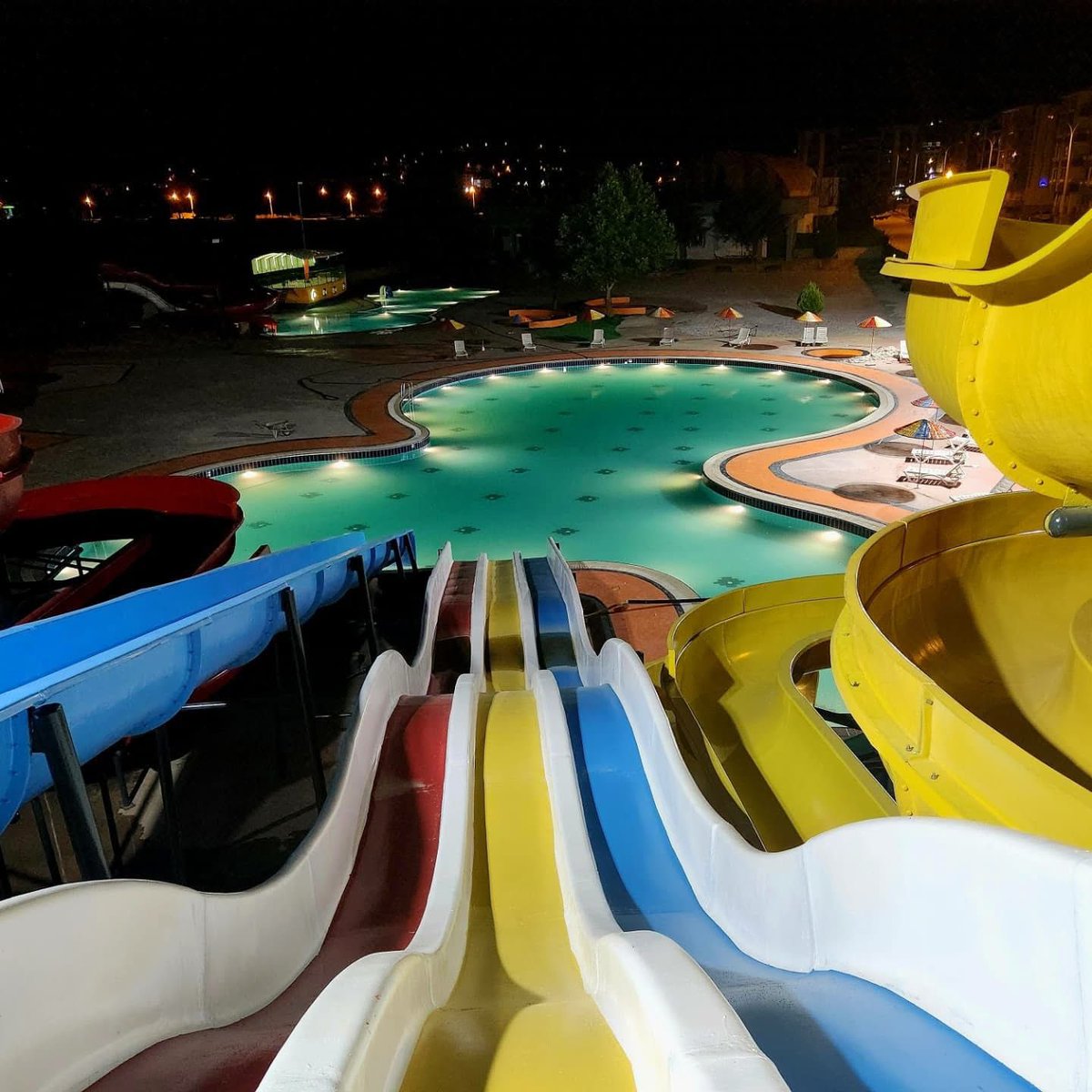 Akşehir Atapark’ta Yaz Keyfi Aquapark ile Devam Ediyor