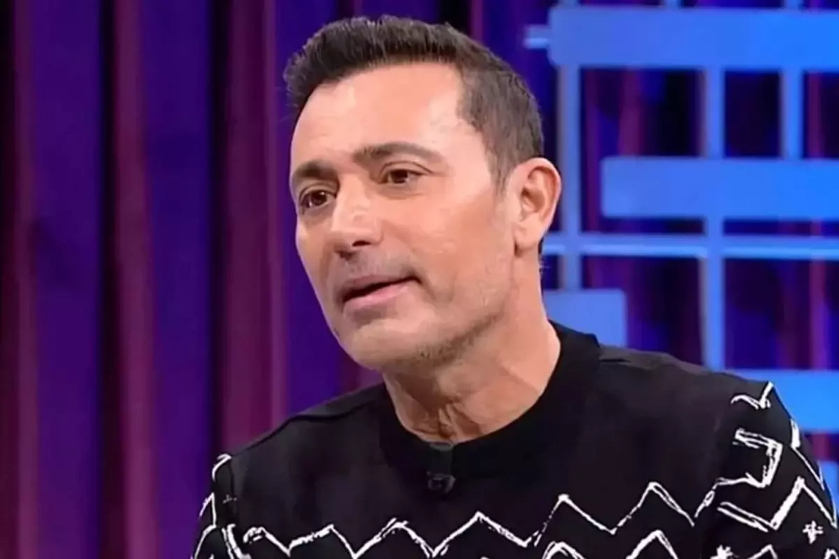 Mustafa Sandal İlk Kez Trikotillomani Hastalığını Anlattı
