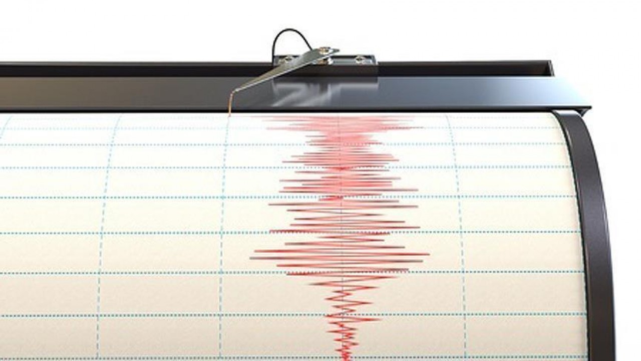 Balıkesir Sındırgı'da 4 Büyüklüğünde Deprem