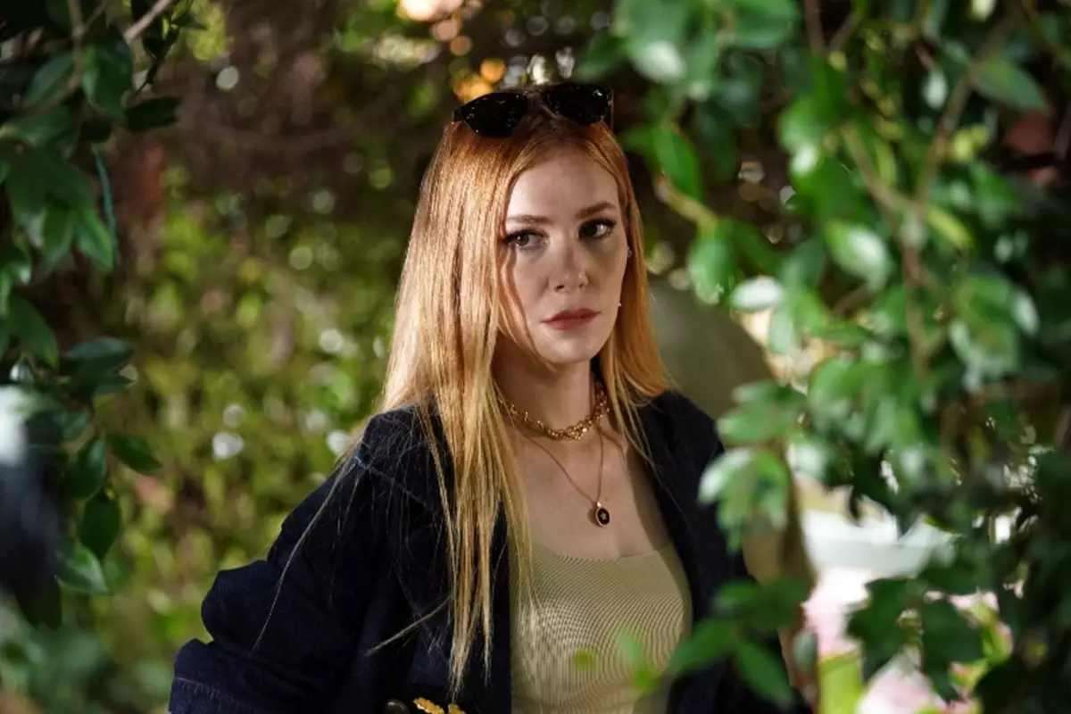 Elçin Sangu 40 Yaşına Girerken Göz Kamaştırdı: Takipçilerinden Övgü Yağdı!